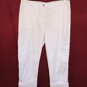 Chico's Luxe White Twill Crop Pants